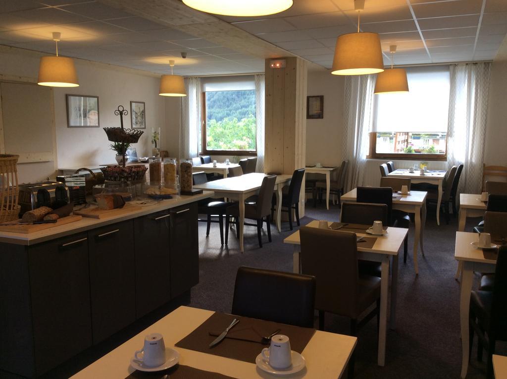 Hotel Cristol Briançon Екстериор снимка